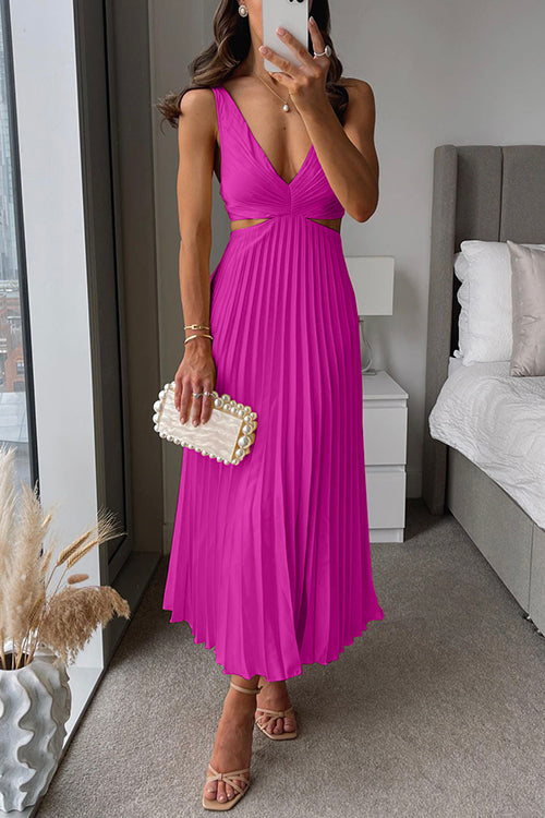 Romana™ Pleated Backless Dress