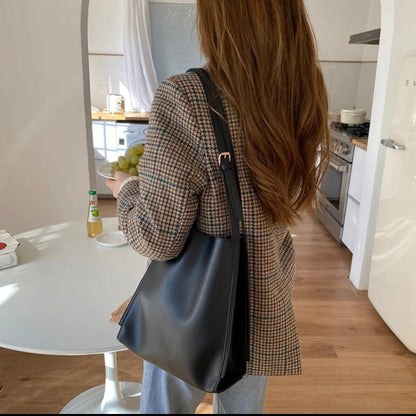 NUEVA BAG | ELEGANT POCKETS