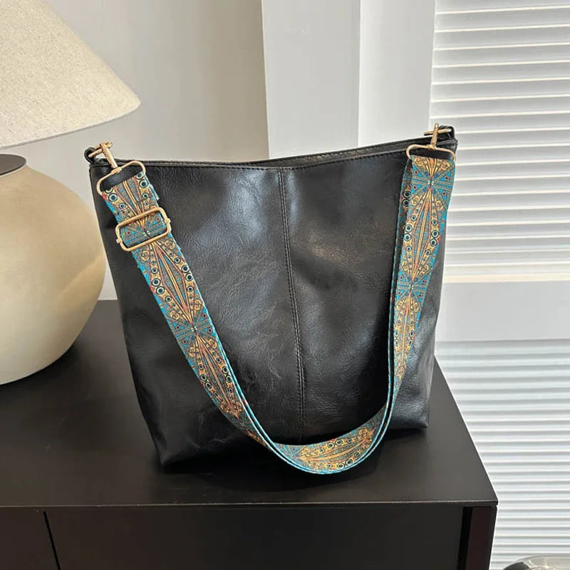 Chelsea - Vintage leather shoulder bag