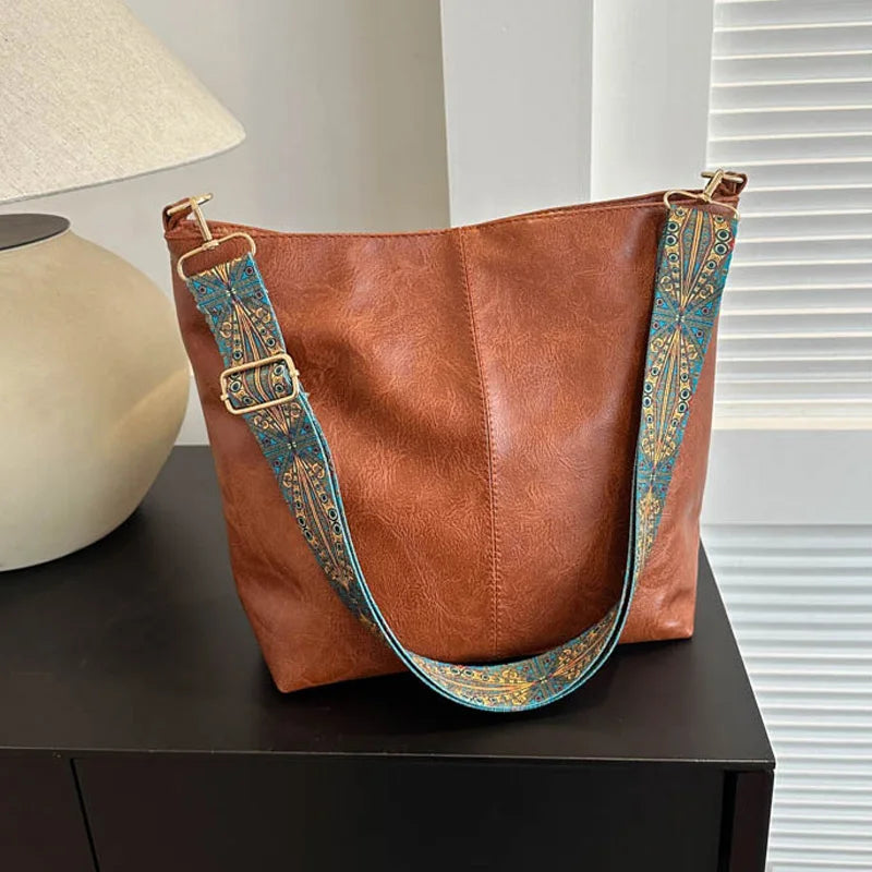 Chelsea - Vintage leather shoulder bag