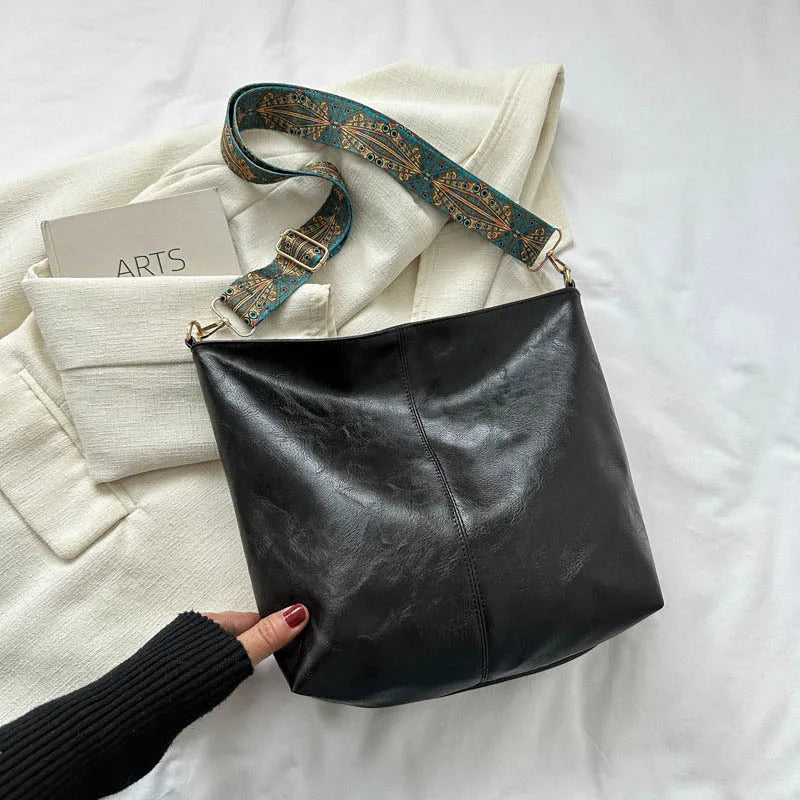 Chelsea - Vintage leather shoulder bag